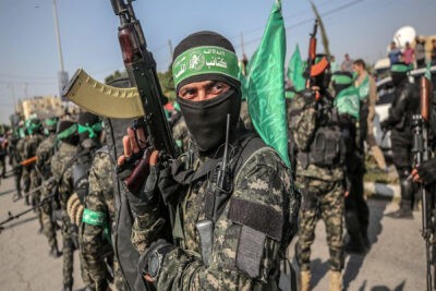 بایدن نمی تواند کاملا تصمیم خود را درباره جنگ اسرائیل و حماس بگیرد